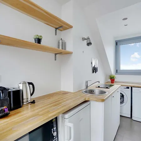 Moderne - 1br- 4p- Montmartre