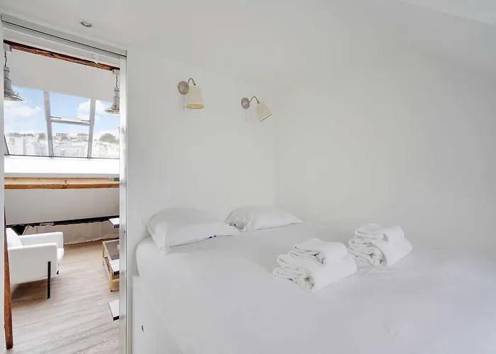 Moderne - 1br- 4p- Montmartre